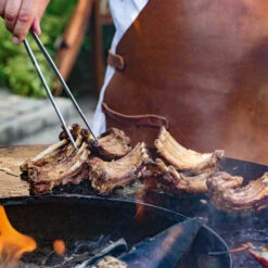 Front Page -Outdoorchef Shop brasero ofyr island noir 100 100 tablette bois 7436933035056 1