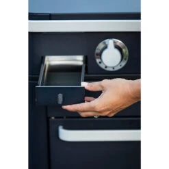 Combo Plancha Gaz Enosign 65 Bleu (Chariot Et Capot) - ENO* -Outdoorchef Shop combo plancha enosign 65 bleu capot eno chariot 3224780040040 4