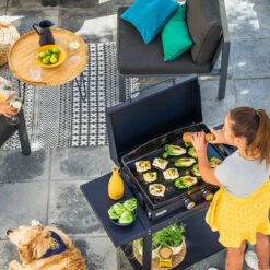 Combo Plancha Gaz Adela Bleu 260 Chariot + Capot - Le Marquier -Outdoorchef Shop combo plancha gaz adela bleu celeste 260 capot protection 3339380157637 2