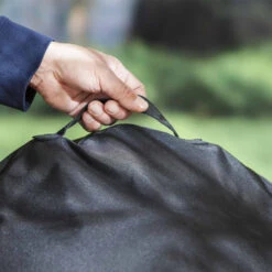 Housse Premium Pour Barbecue Charbon 57 Cm - Weber -Outdoorchef Shop housse luxe 57cm barbecue weber charbon 0077924031939 2