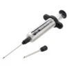 Seringue à Marinade Inox 2 Aiguilles + 2 Brosses - Napoleon 2 Seringue à Marinade Inox 2 Aiguilles + 2 Brosses - Napoleon -Outdoorchef Shop injecteur a marinade 0629162550286