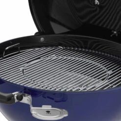 Barbecue Charbon Master-Touch 5750 Bleu Océan - Weber -Outdoorchef Shop master touch bleu ocean 5750 weber 0077924154249 4