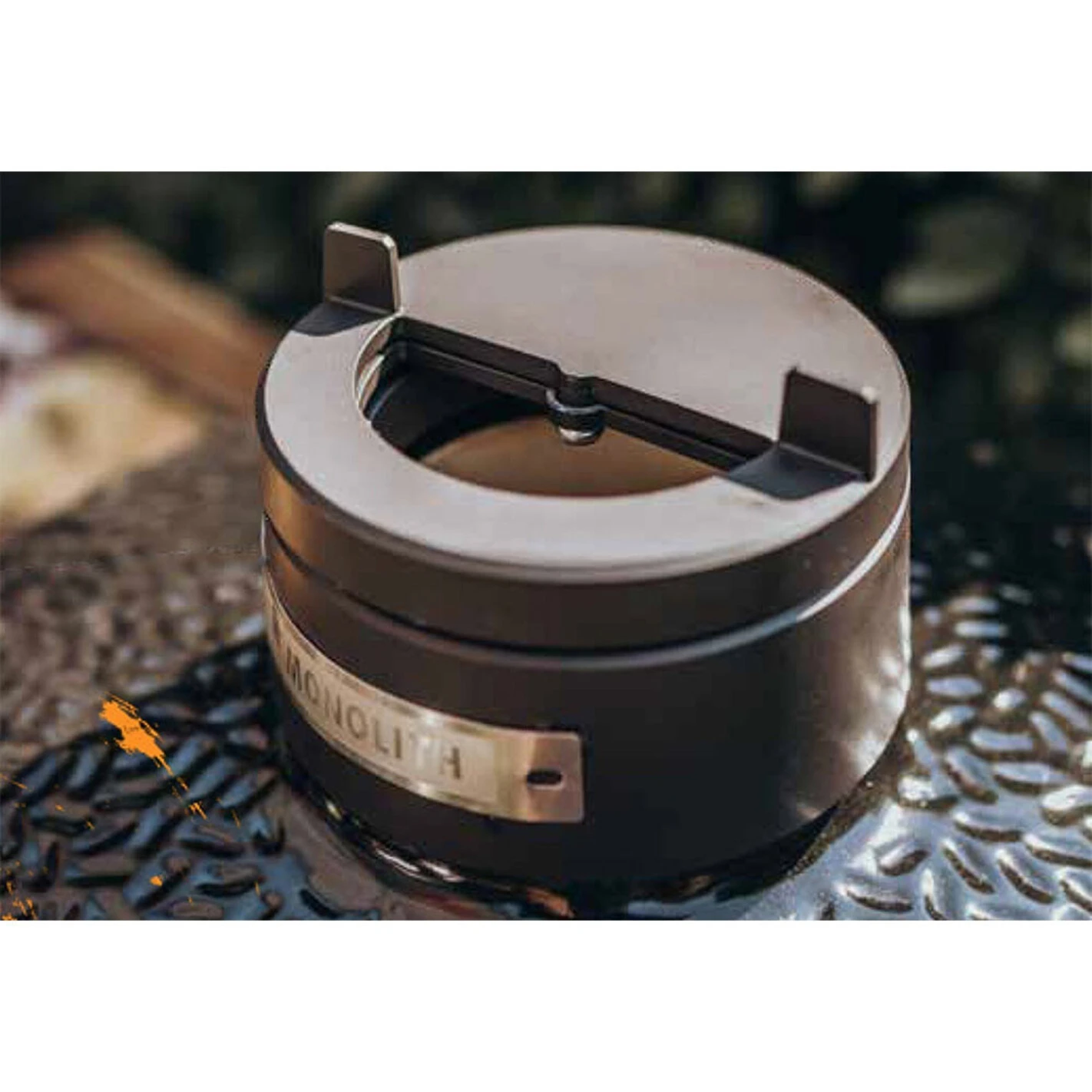 Barbecue Kamado JUNIOR Pro 2.0 Noir + Chariot - Monolith* 6 Barbecue Kamado JUNIOR Pro 2.0 Noir + Chariot - Monolith* - Image 5