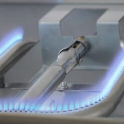 Pack Plancha Gaz Design 65 Cm + Desserte Plein Air - Krampouz -Outdoorchef Shop pack design 65 cm desserte plein air krampouz 2020000031475 5