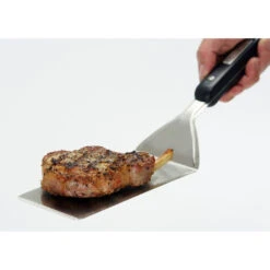 Spatule Longue Inox Pour Barbecue - Broil King -Outdoorchef Shop spatule longue inox 0060162640100 4